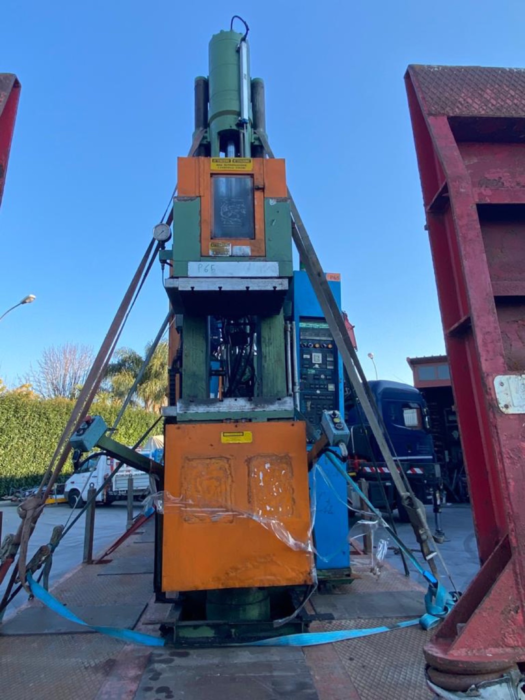 Revamping PLC TFS su pressa di co-stampaggio gomma